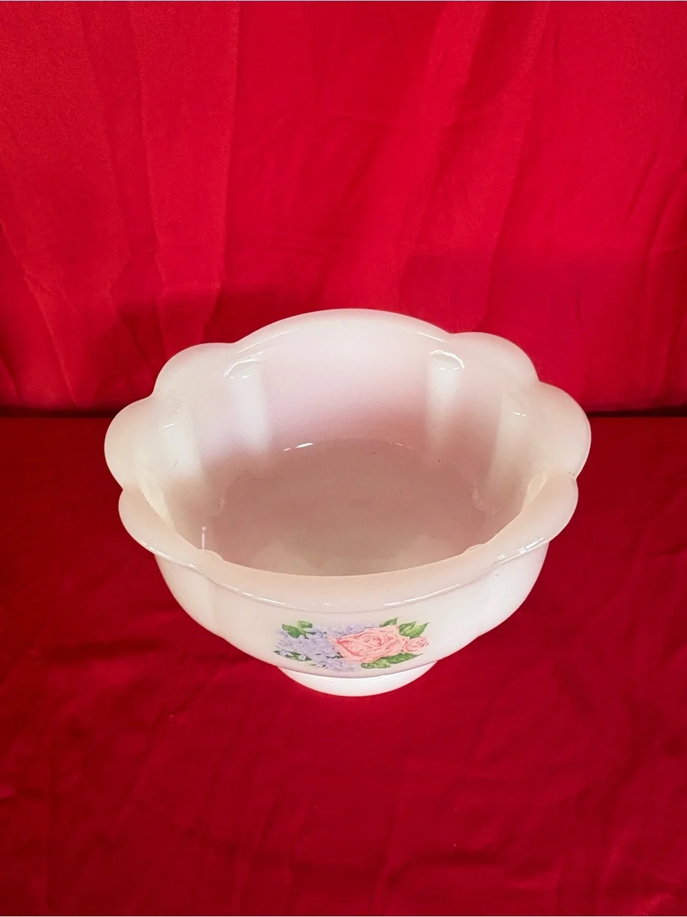 White Floral Pedestal Vase with Pink Rose Accent